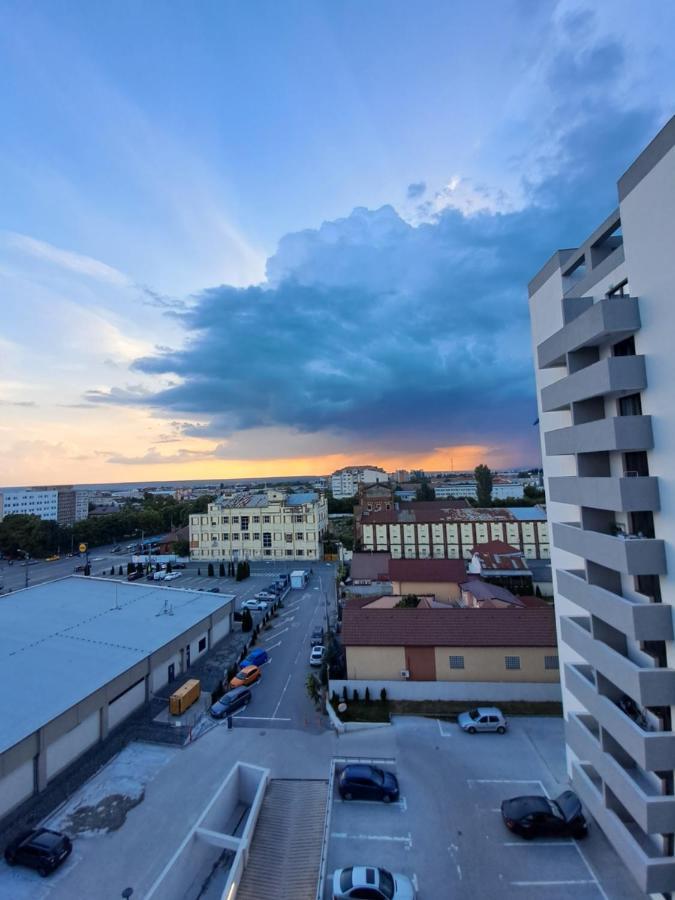 Happy Rental Apartments 2 Craiova Esterno foto
