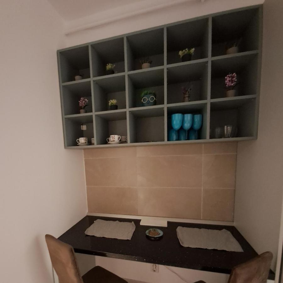 Happy Rental Apartments 2 Craiova Esterno foto